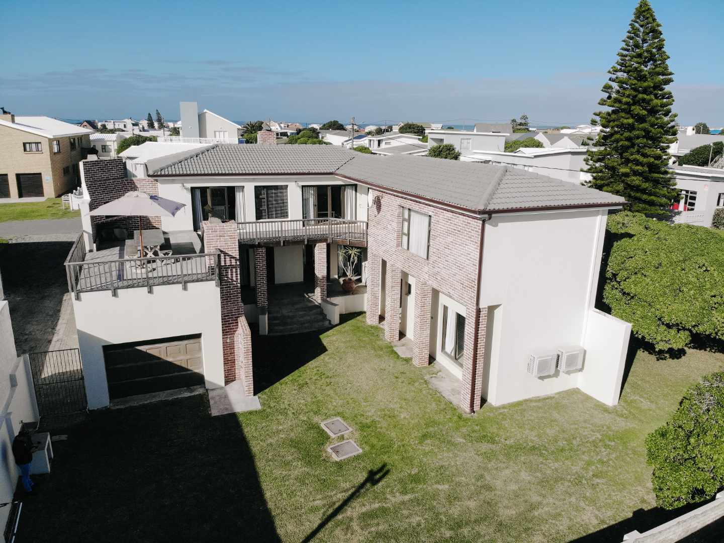 5 Bedroom Property for Sale in Struisbaai Western Cape